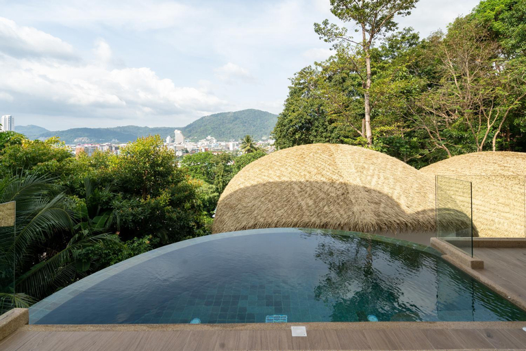 Swimming Pool 9