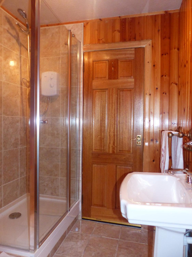 Others 5, Glenhouse, Eilean Siar