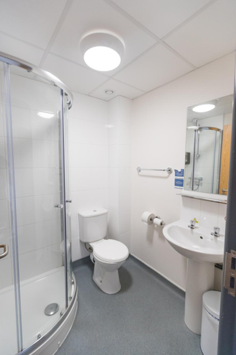 Bathroom, National Water Sports Centre, Nottinghamshire