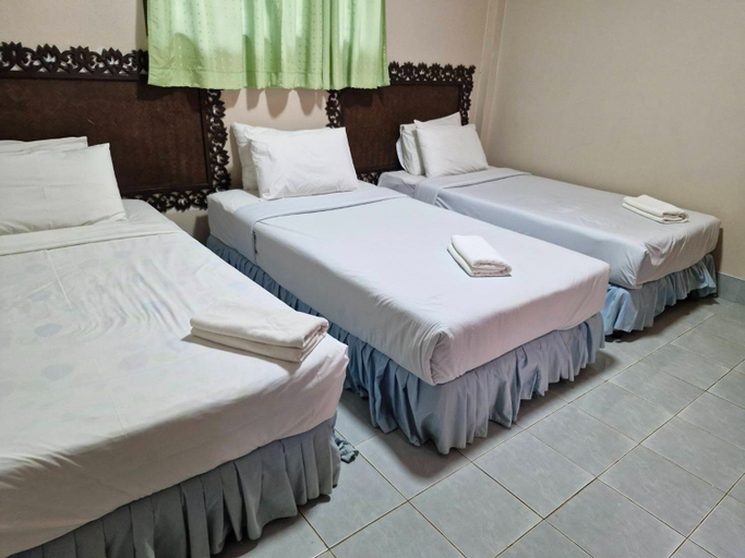 Tontarn Resort and Spa Room Type - Triple Room with Garden View Tontarn Resort and Spa Room Type - Triple Room with Garden View