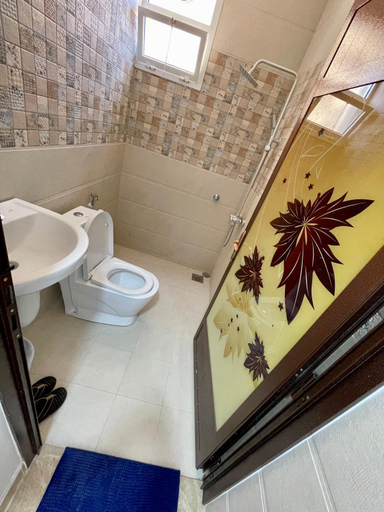 Bathroom, Tilal Al-Qattara, Al Hamra