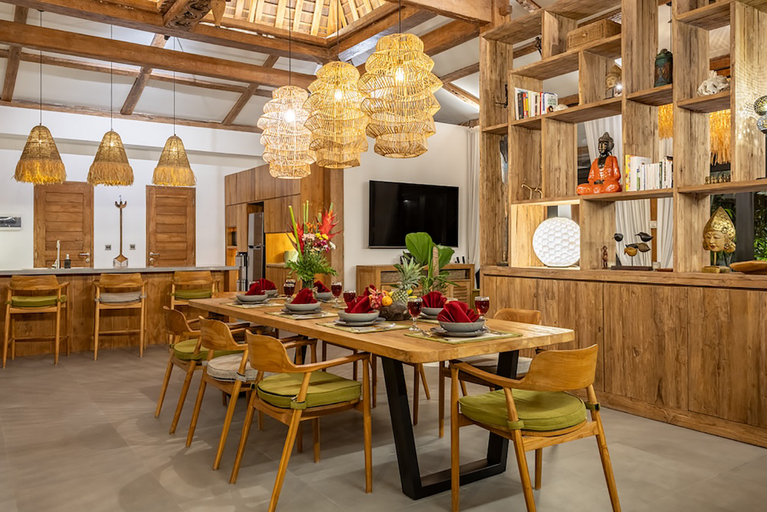 Food & Drinks 5, Villa Sebelah - Near the Famous Bumbak Street and Canggu, Badung