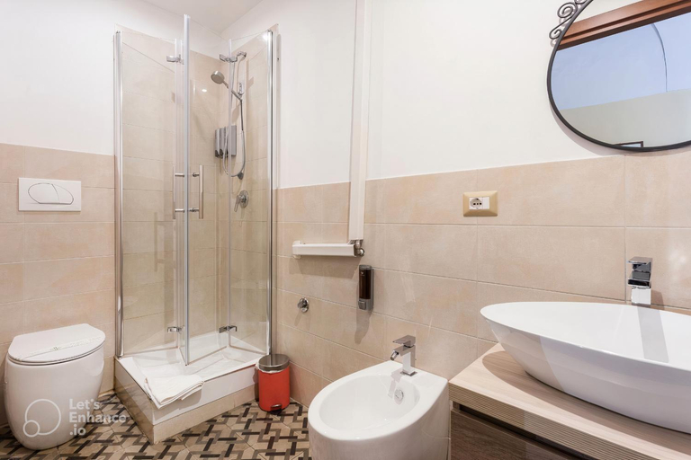 Bathroom 4, Let's B&B, Catania