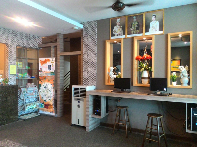 Food & Drinks, Hotel Suria 18, Kinta