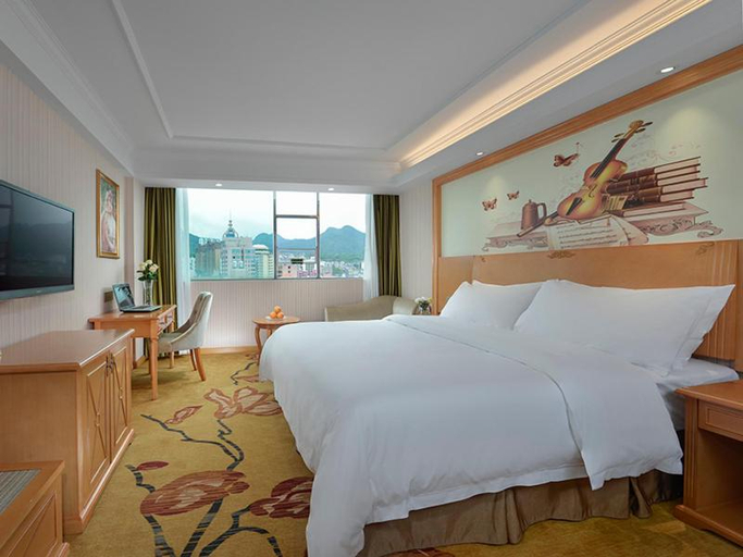Bedroom 2, Vienna Classic Hotel Qingyuan Lianzhou Tower, Qingyuan