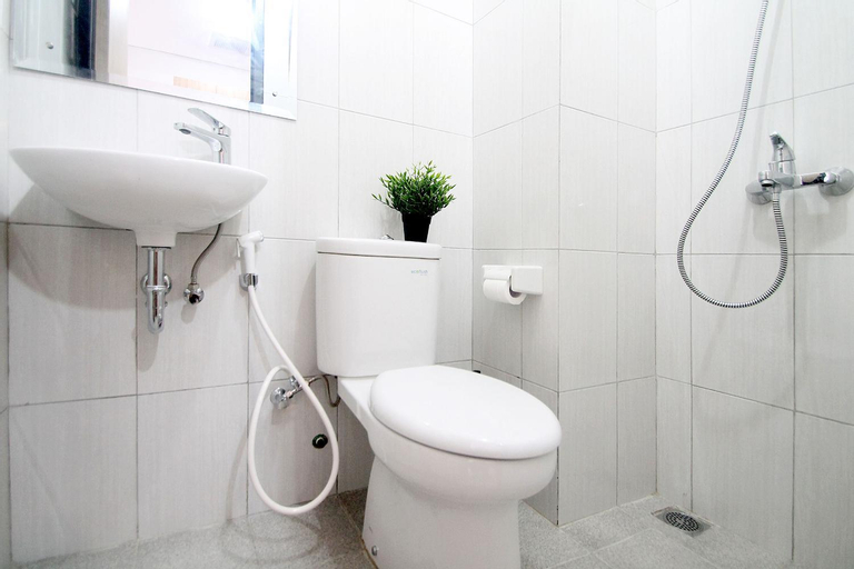 Bathroom 9