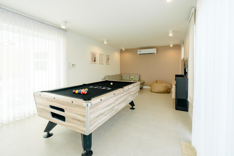 Others 3, Beige Huahin, Hua Hin