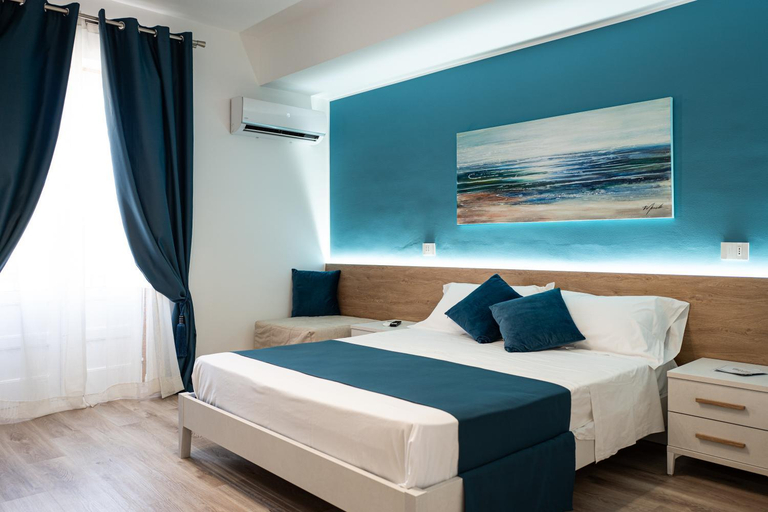 Others 3, A Due Passi - Guest House, Messina