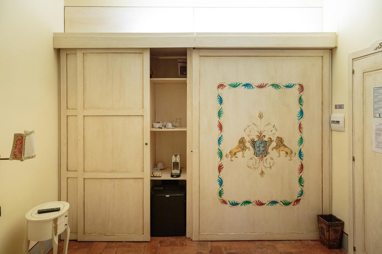 Others 3, Casa Leopardi, Florence