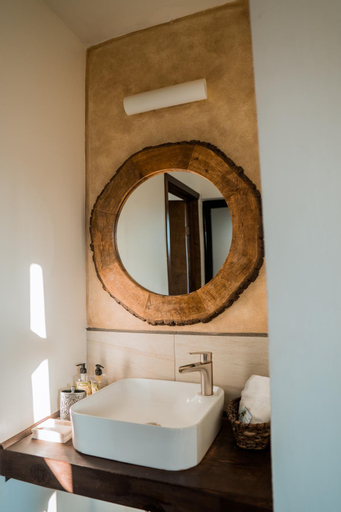 Bathroom 9