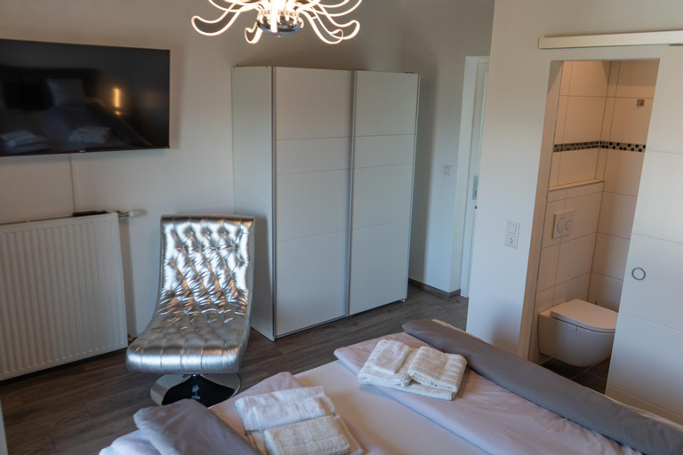 Bedroom 13