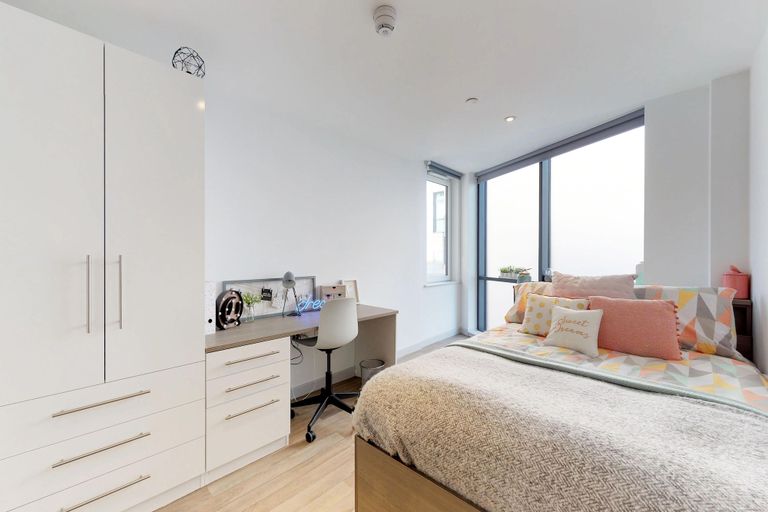 Bedroom 2, For Students Only The Bridge in Newcastle, Newcastle upon Tyne