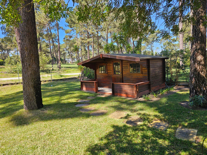 Charming Villa Jarros Private pool & Golf, Almada
