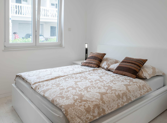 Bedroom 2, Spacious Povljana Apartment With Sea View and Terrace, Povljane