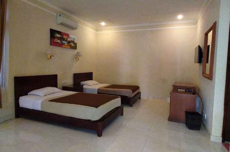 Bedroom 4, Mascot Beach Hotel, Lombok