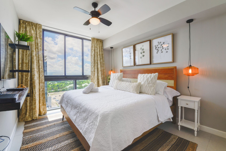 Bedroom 3, 5350 Nw Downtown - Doral Building - We Host, Miami-Dade