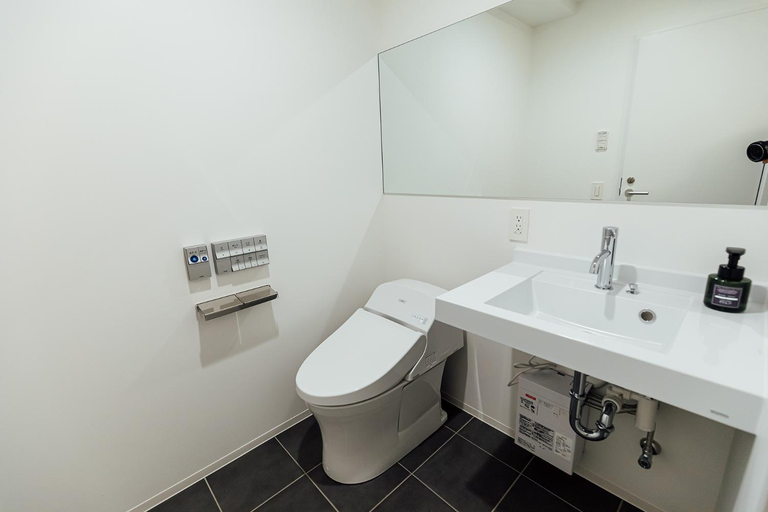 Bathroom 4, Kefu Stay & Lounge, Kyoto