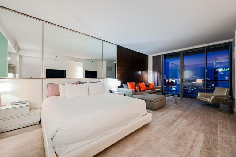 Bedroom 16
