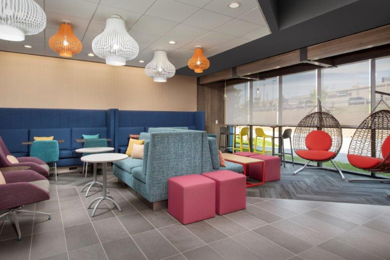 Public Area 2, Tru by Hilton San Antonio North, Bexar