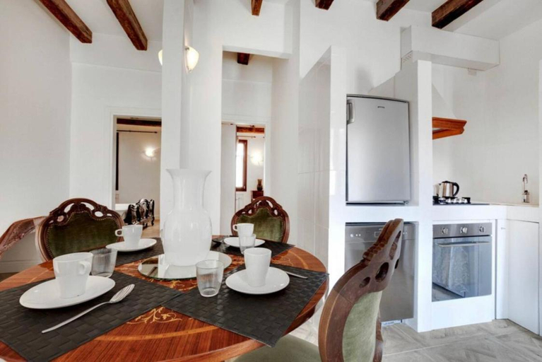 Others 3, Venice traditional home with terrace, Venezia