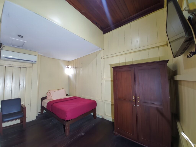 Bedroom 6