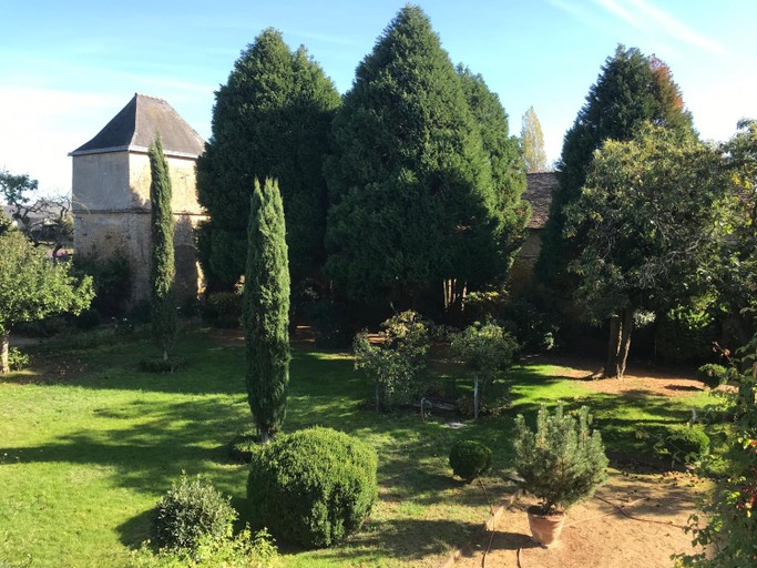 Others 4, Clos Saint Leonard, Maine-et-Loire