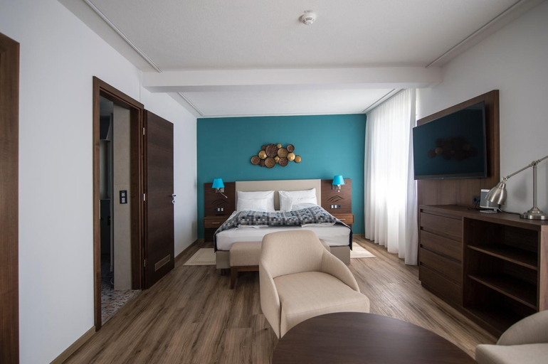 Bedroom 25