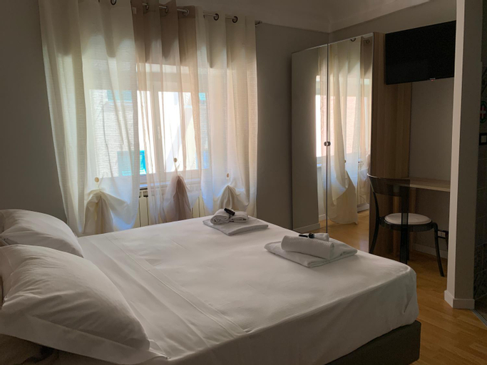 Bedroom 8