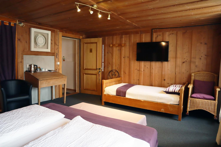 Bedroom 11