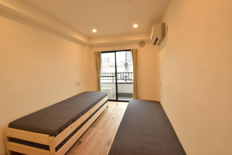 Bedroom 12