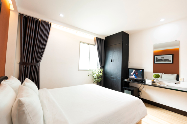 Bedroom 6