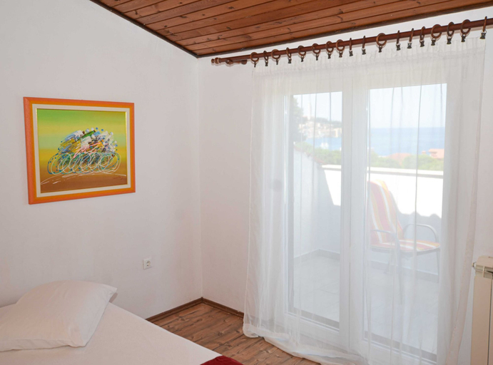 Bedroom 2, Classic and Elegant Rovinj Apartments With Balcony, Rovinj