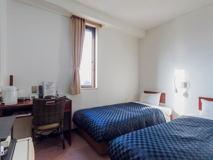 Bedroom 2, Matsue Urban Hotel lake Inn, Matsue