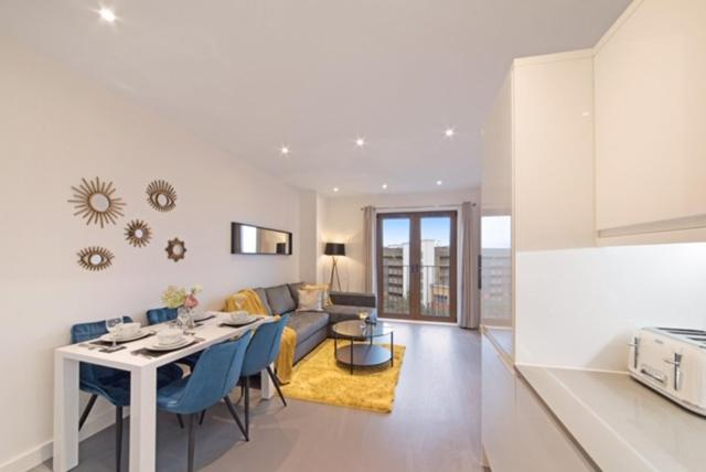 Others 2, LillyRose Serviced Apartments - St Albans City Centre, Parking, Hertfordshire