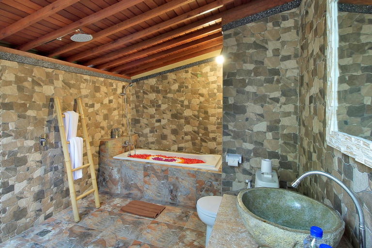 Bathroom 19