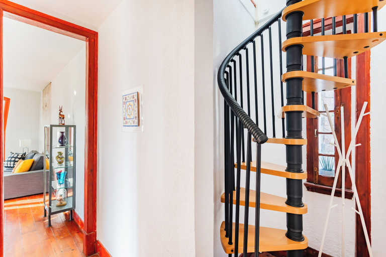 Others 4, Bica's River View Duplex, Lisbon