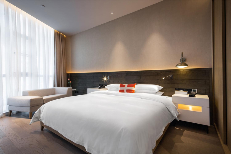 Bedroom 8