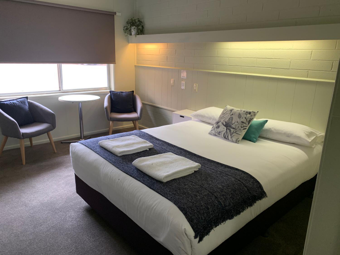 Bedroom 9