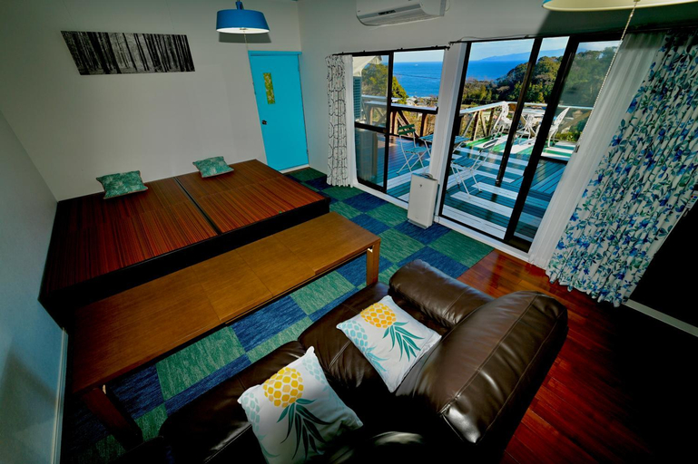 Others 5, Breathtaking View House, Itō