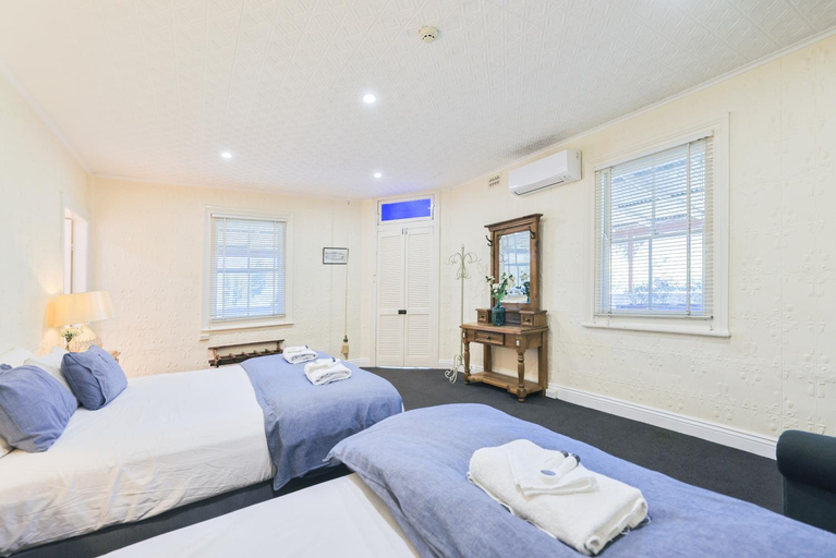 Bedroom 11