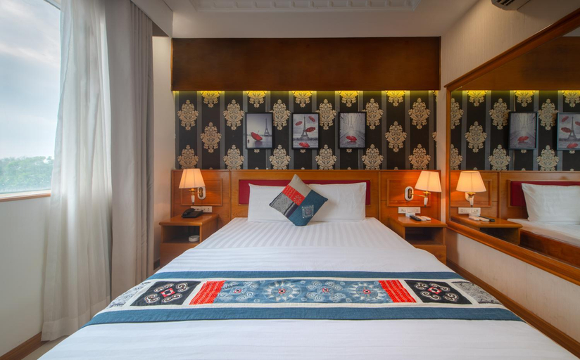 Bedroom 12