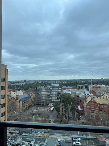 Others 3, entire 2BR Central Apt 1004, Adelaide