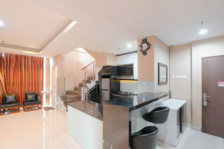 Spacious Pent House 3BR at Sunter Park View Apartment By Travelio, North Jakarta