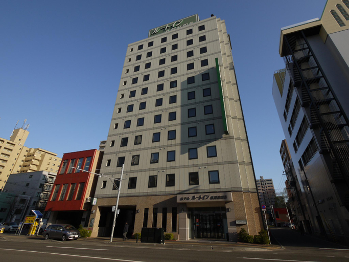 Exterior 10