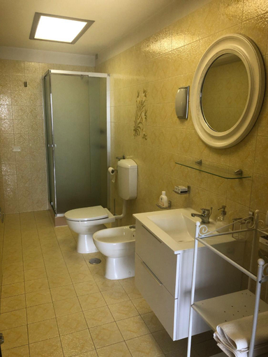 Others 5, La Casa Verde B&B, Biella