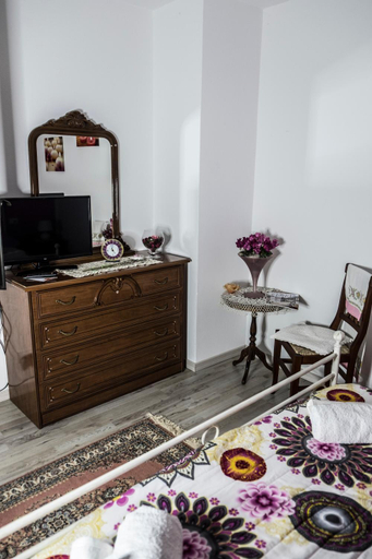 Others 2, LA VIGNA FIORITA B&b, Treviso