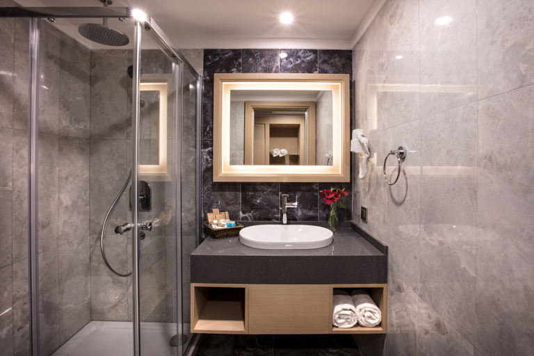 Bathroom 5, Korumar Ephesus Beach &Spa Resort, Selçuk