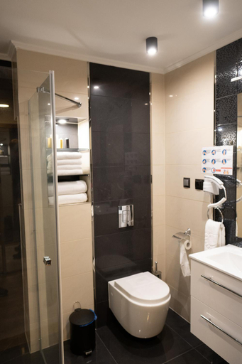 Bathroom 3, EDEN Rajskie Spa, Bieszczady