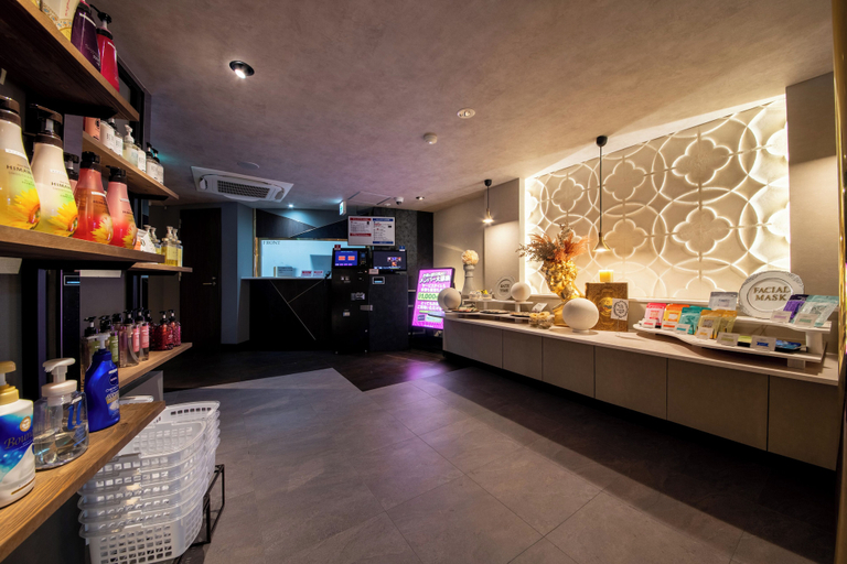 Food & Drinks, MANORHOUSE - Adult Only, Warabi