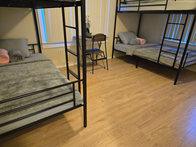 Bedroom 2, Voyager's Villa, Miami-Dade